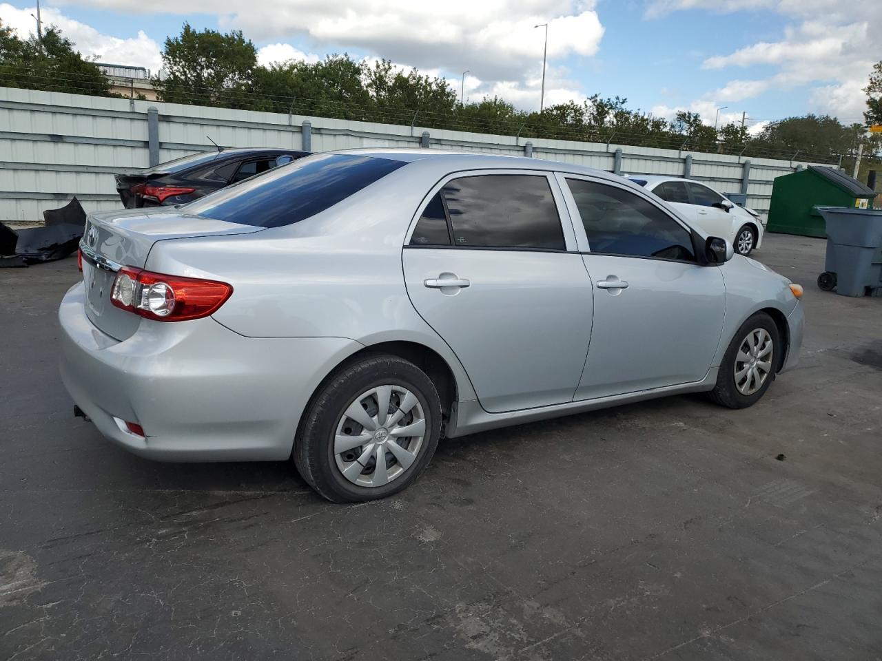 2013 TOYOTA COROLLA BA - Image 3