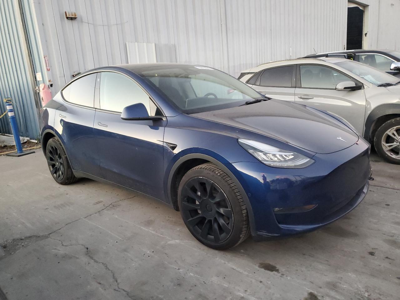 2022 TESLA MODEL Y - Image 4
