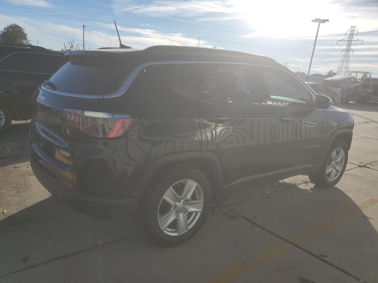 2022 JEEP COMPASS LA - Фото 3