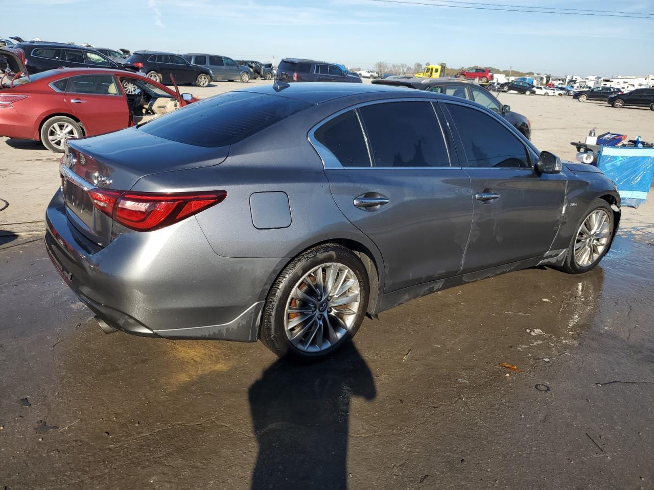 2018 INFINITI Q50 LUXE - Image 3