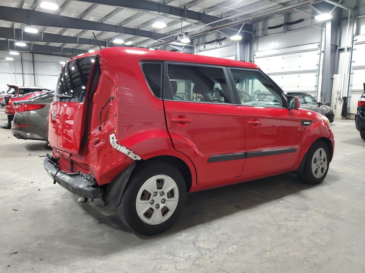 2013 KIA SOUL - Image 3