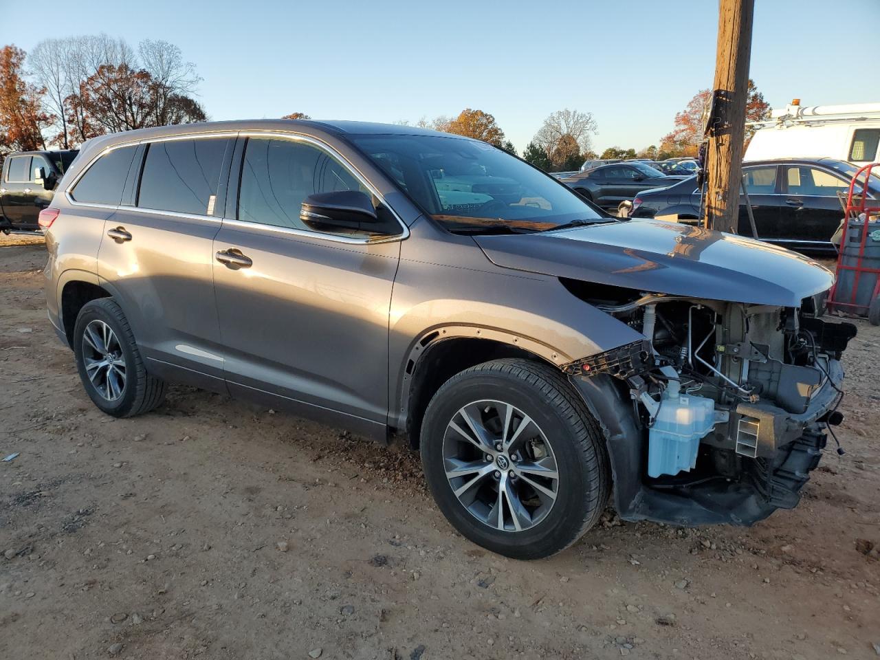 2018 TOYOTA HIGHLANDER - Image 4