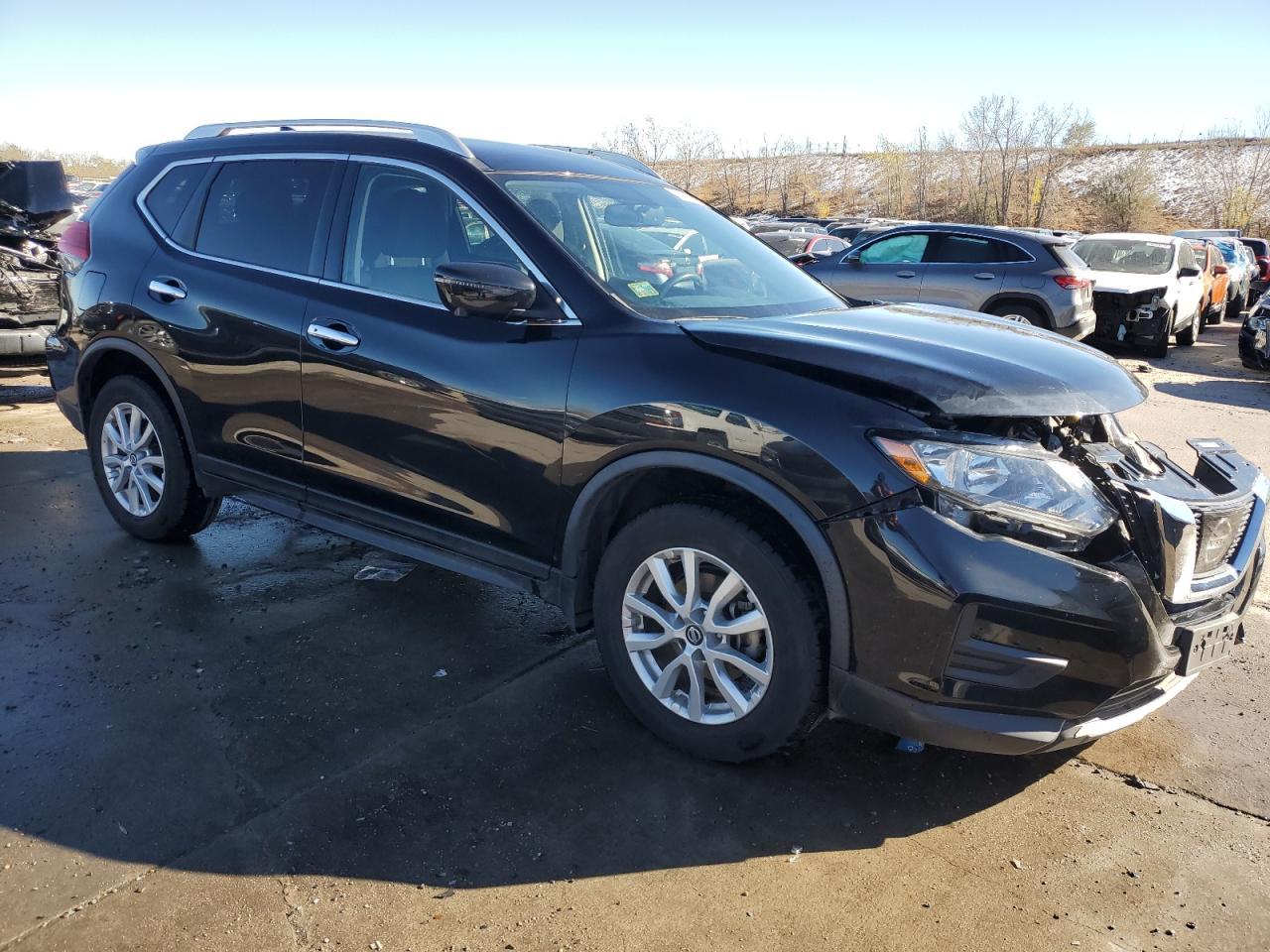 2017 NISSAN ROGUE S - Фото 4