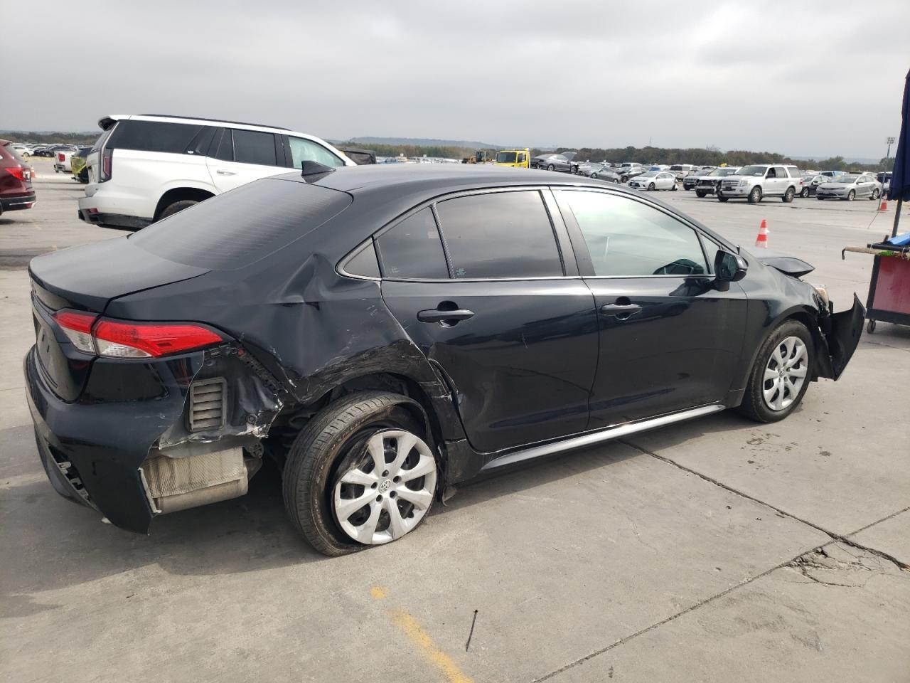2020 TOYOTA COROLLA LE - Image 3