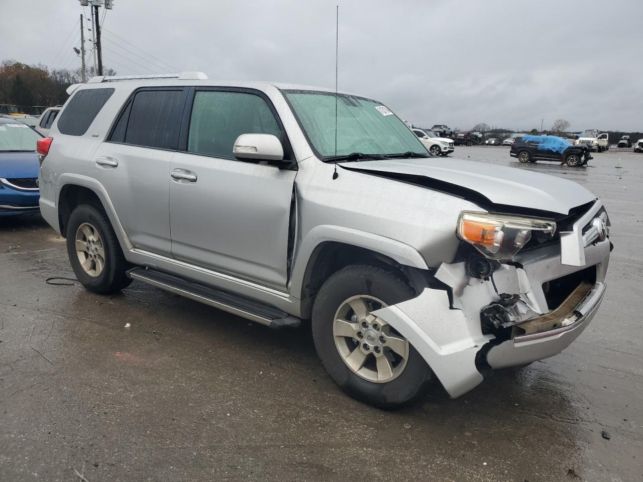 2011 TOYOTA 4RUNNER SR - Image 4