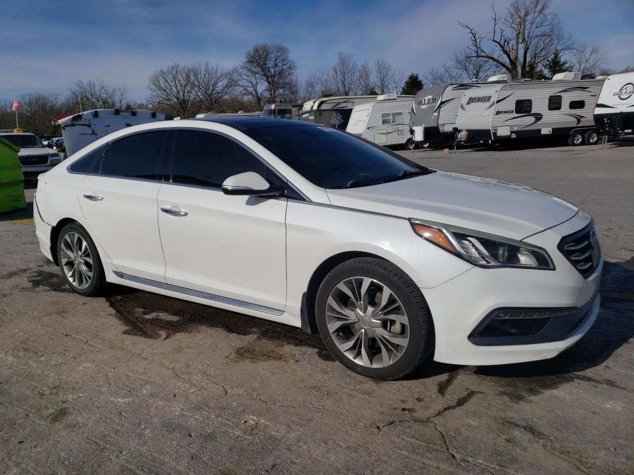 2017 HYUNDAI SONATA SPO - Image 4