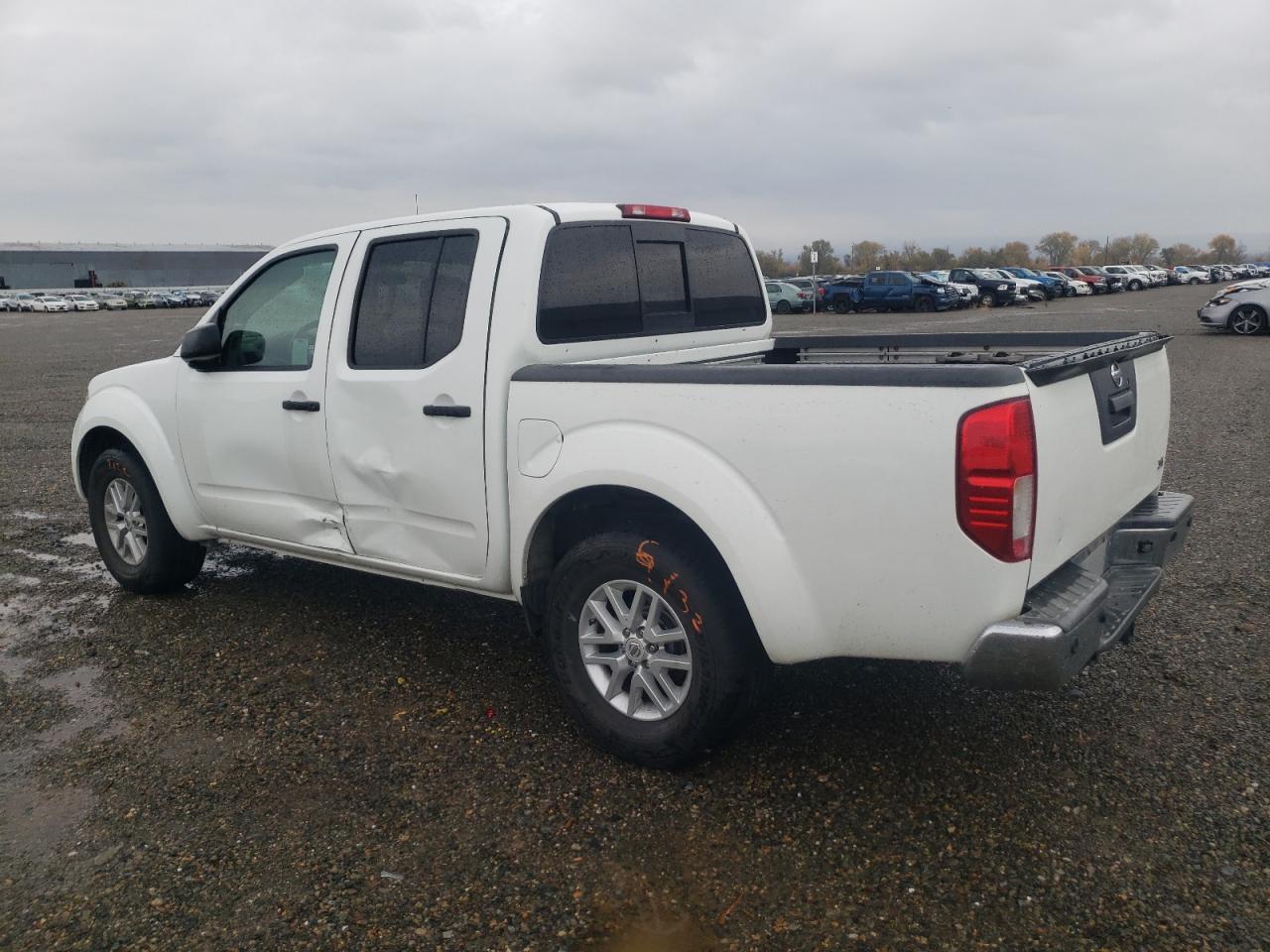 2017 NISSAN FRONTIER S - Image 2