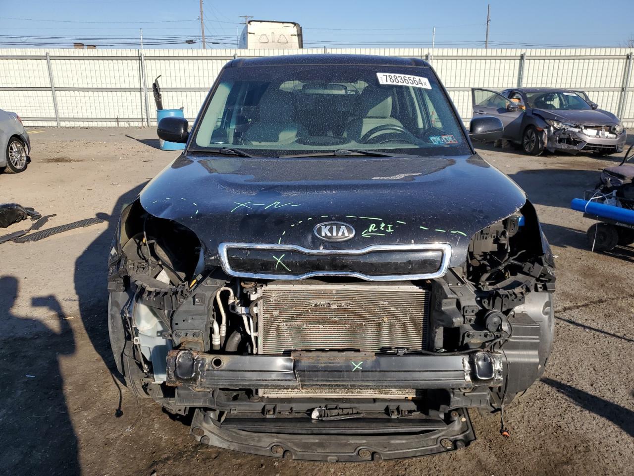 2016 KIA SOUL + - Image 5
