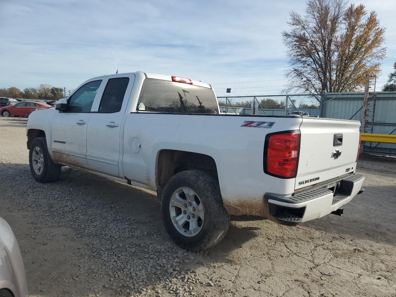 2016 CHEVROLET SILVERADO - Фото 2
