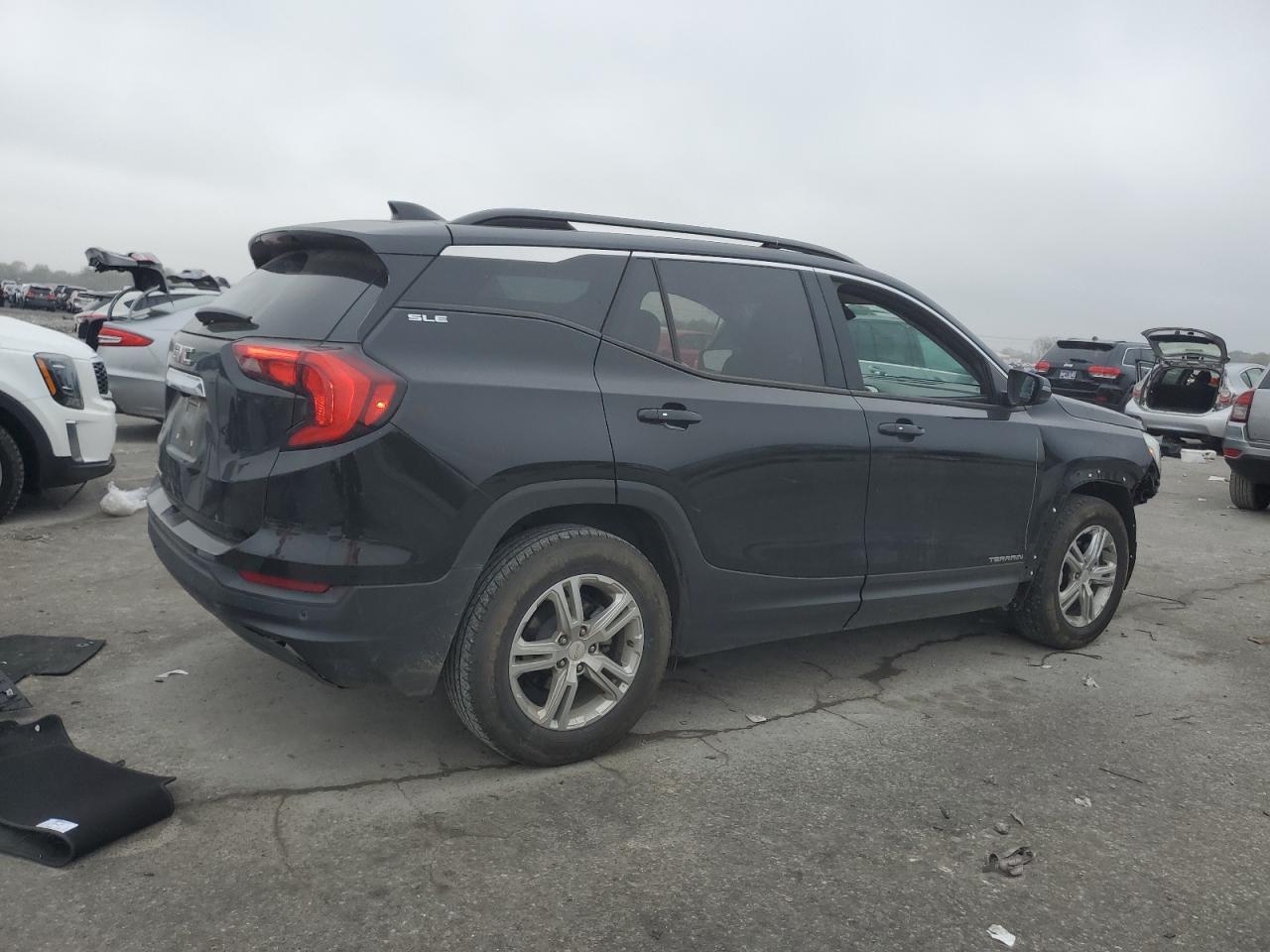 2019 GMC TERRAIN SL - Image 3