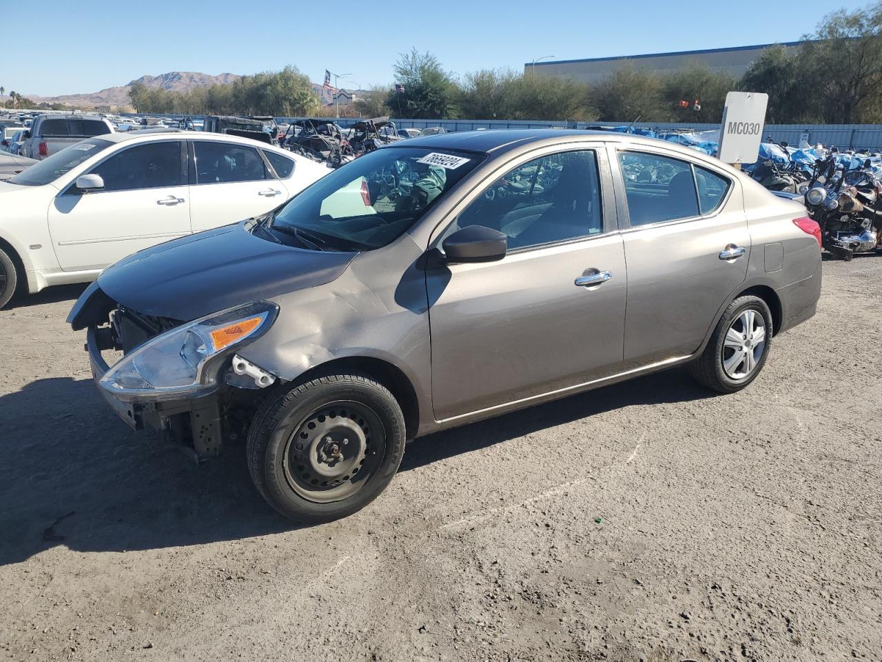 2016 NISSAN VERSA SV W