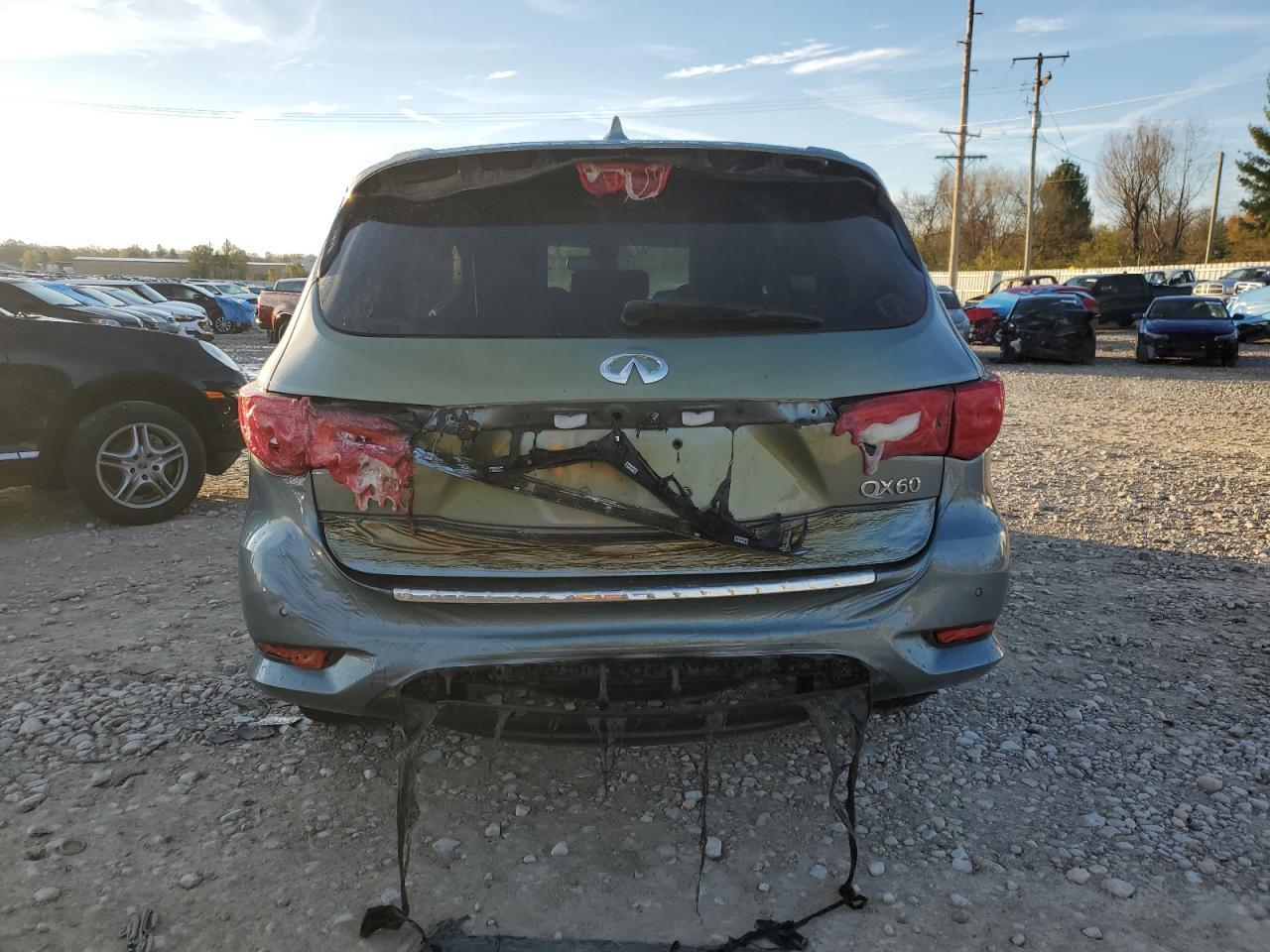 2017 INFINITI QX60 - Image 6