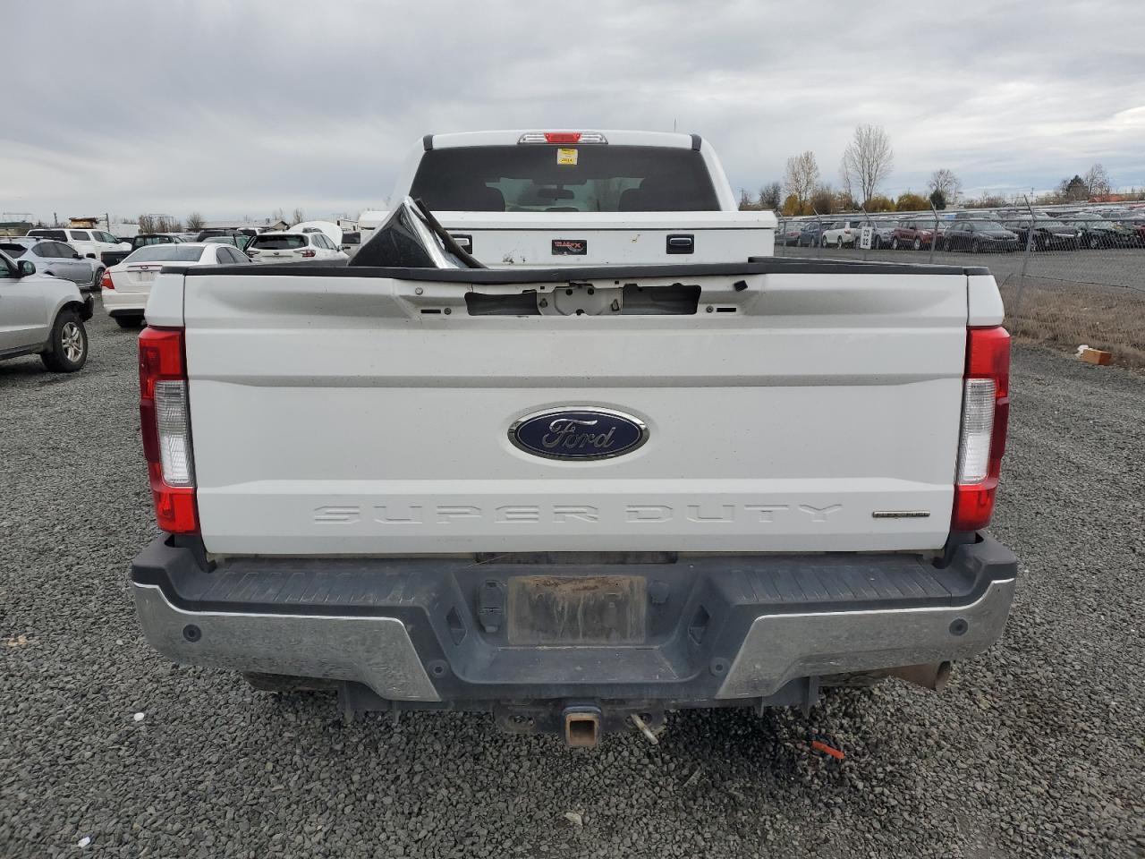 2017 FORD F250 SUPER - Image 6