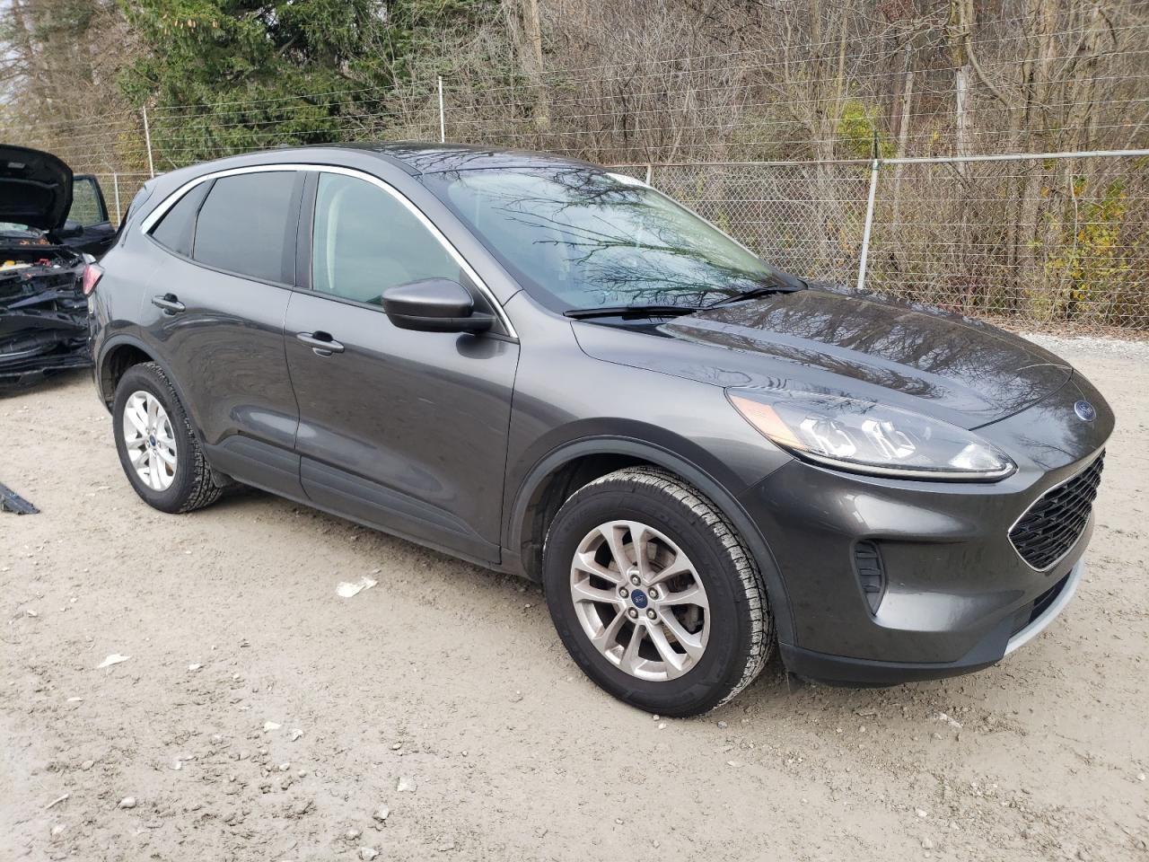 2020 FORD ESCAPE SE - Image 4