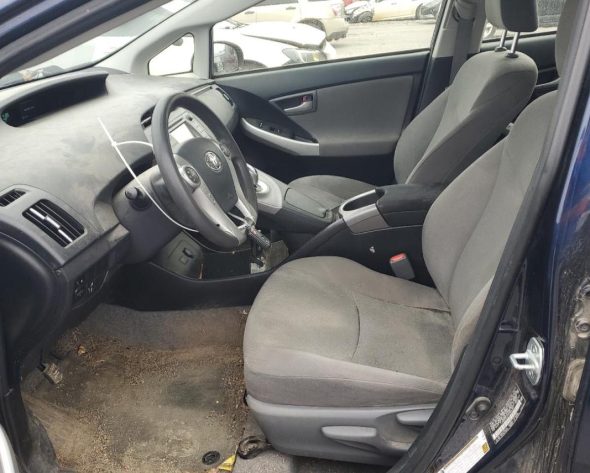 2015 TOYOTA PRIUS - Фото 7