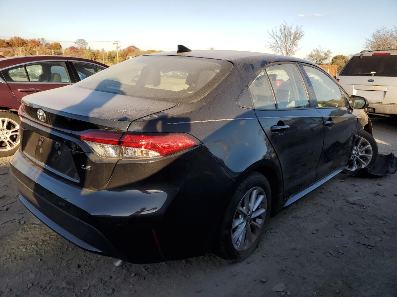 2021 TOYOTA COROLLA LE - Image 3