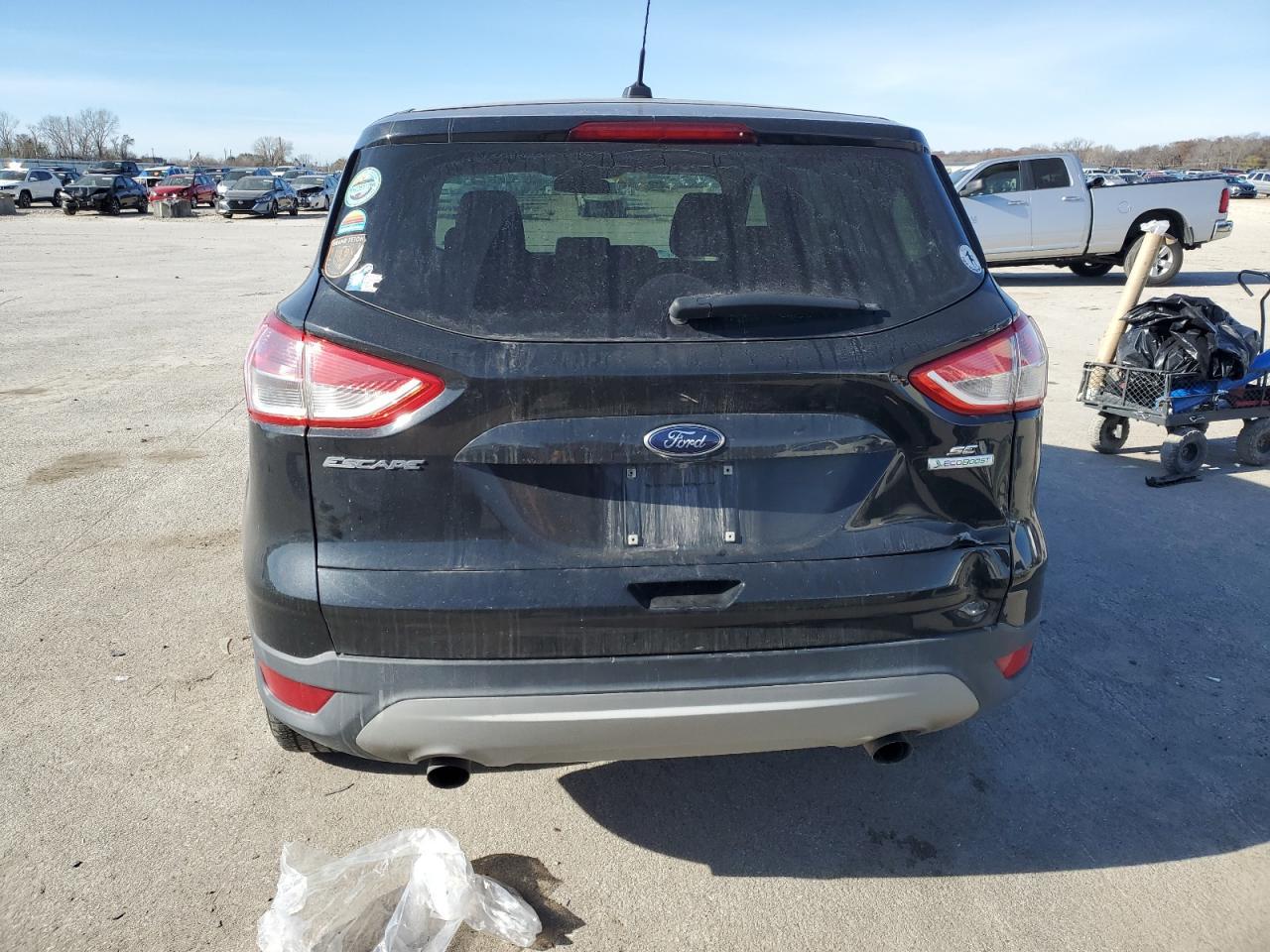 2014 FORD ESCAPE SE - Image 6