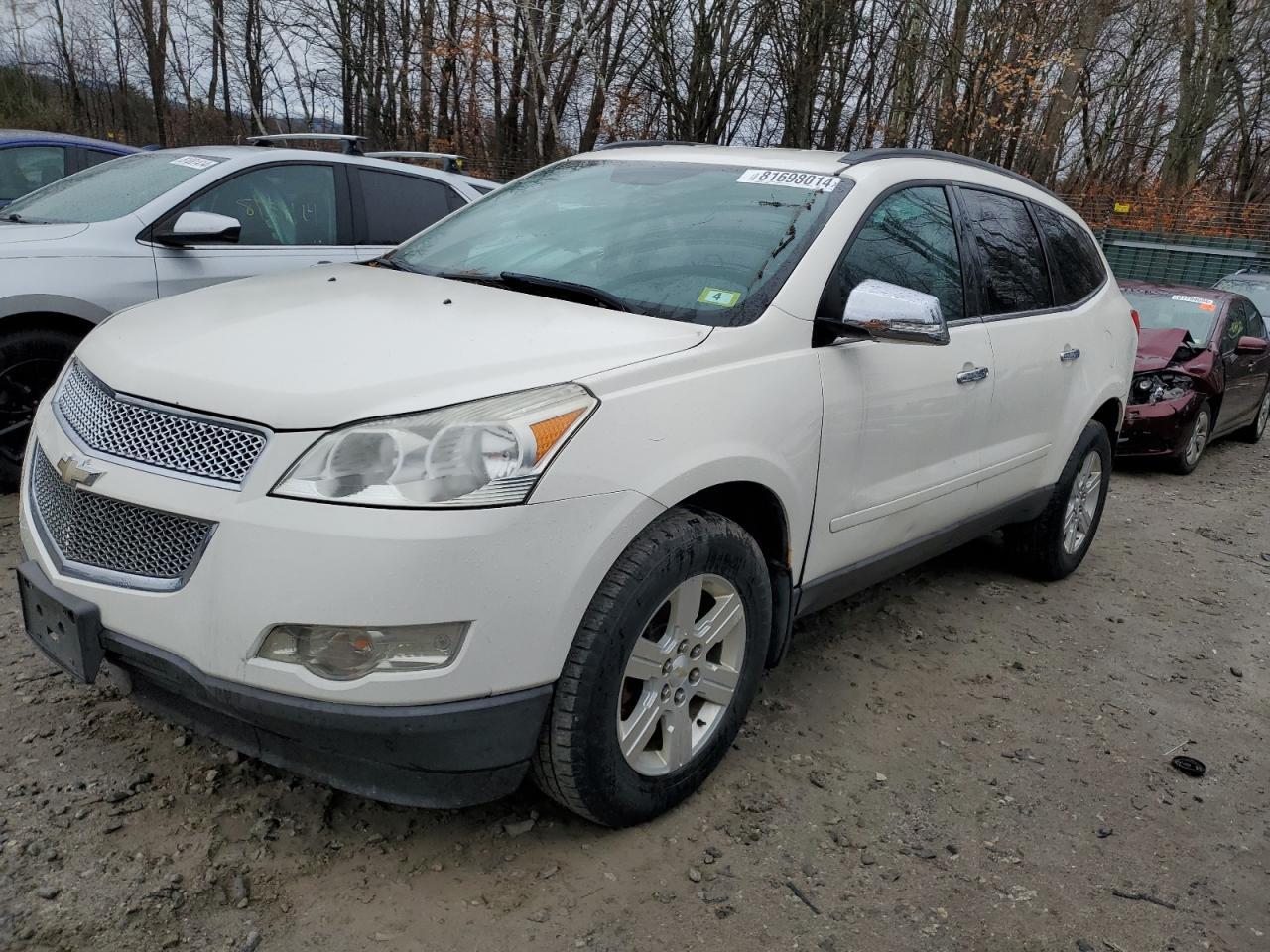 2011 CHEVROLET TRAVERSE L