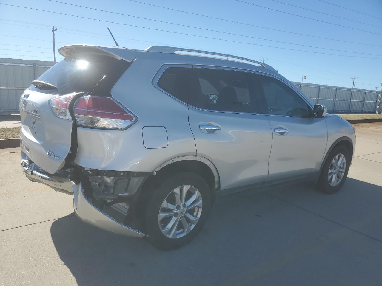 2016 NISSAN ROGUE S - Фото 3