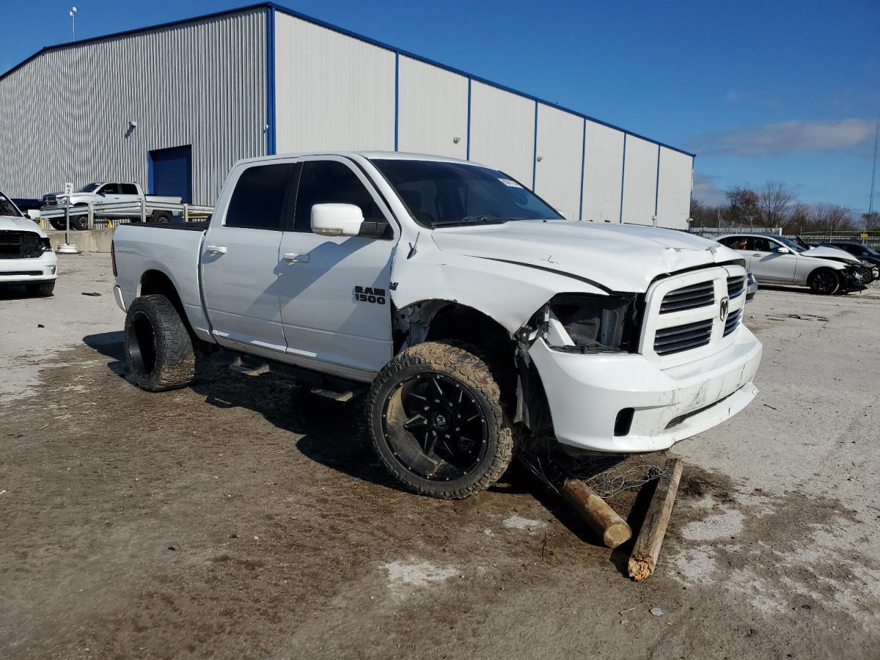 2014 RAM 1500 SPORT - Image 4
