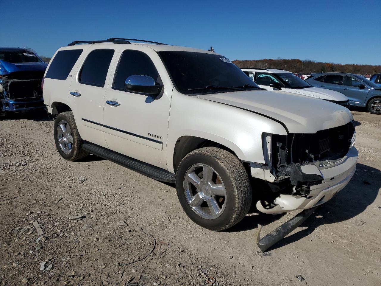 2011 CHEVROLET TAHOE K150 - Image 4