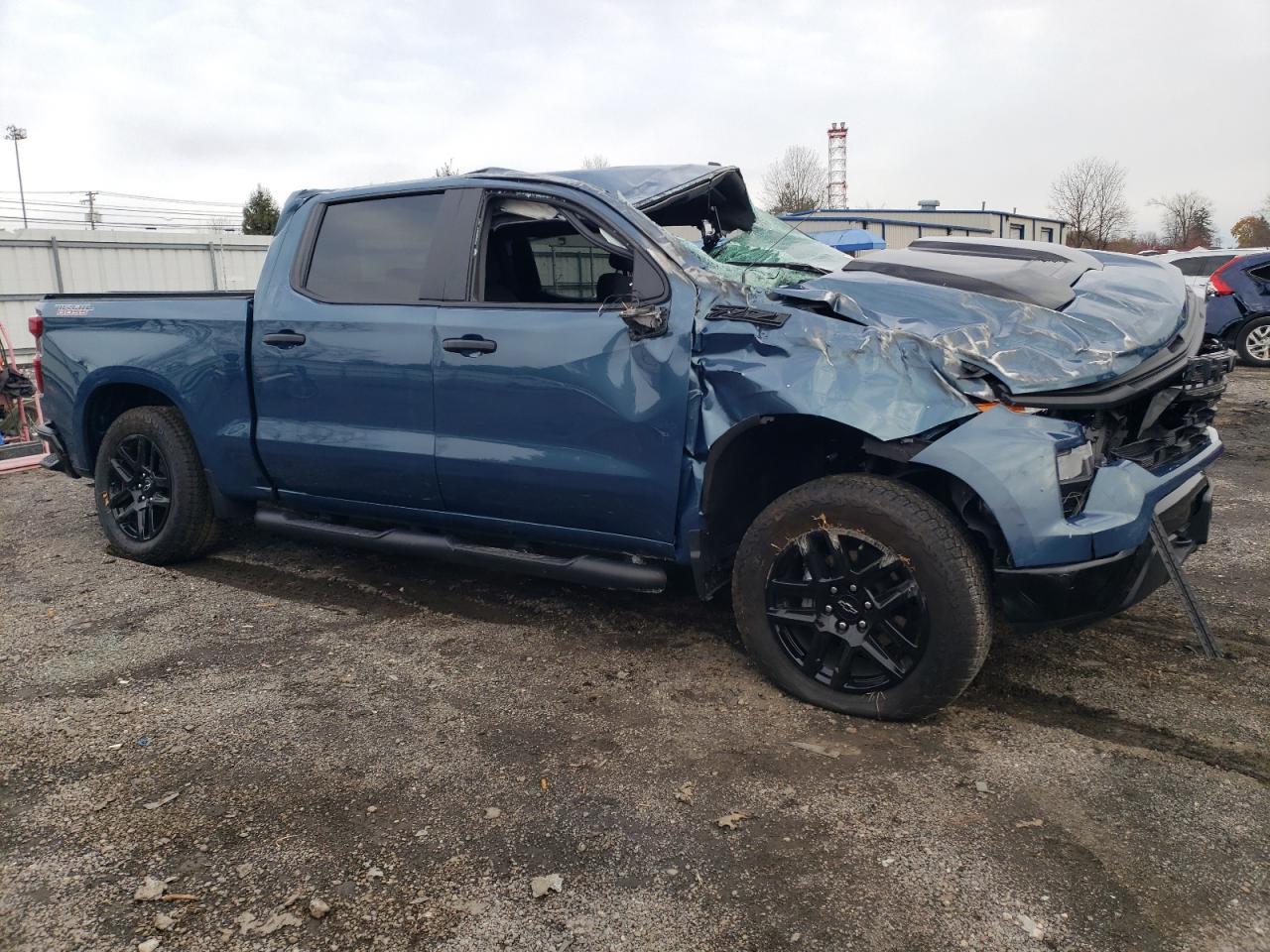 2024 CHEVROLET SILVERADO - Фото 4