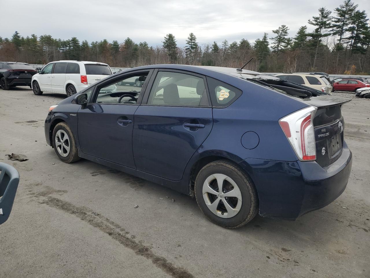 2015 TOYOTA PRIUS - Фото 2