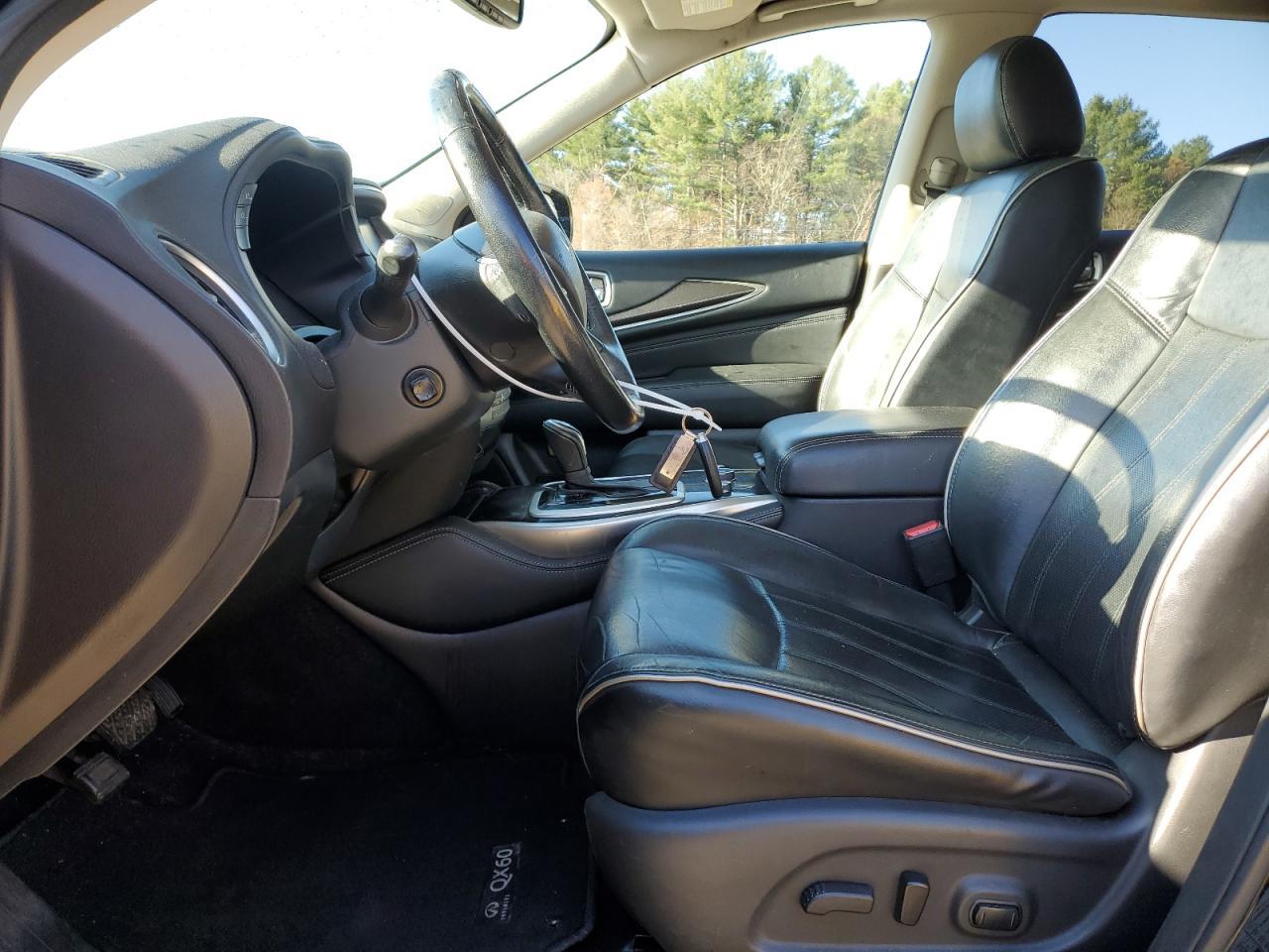 2017 INFINITI QX60 - Image 7