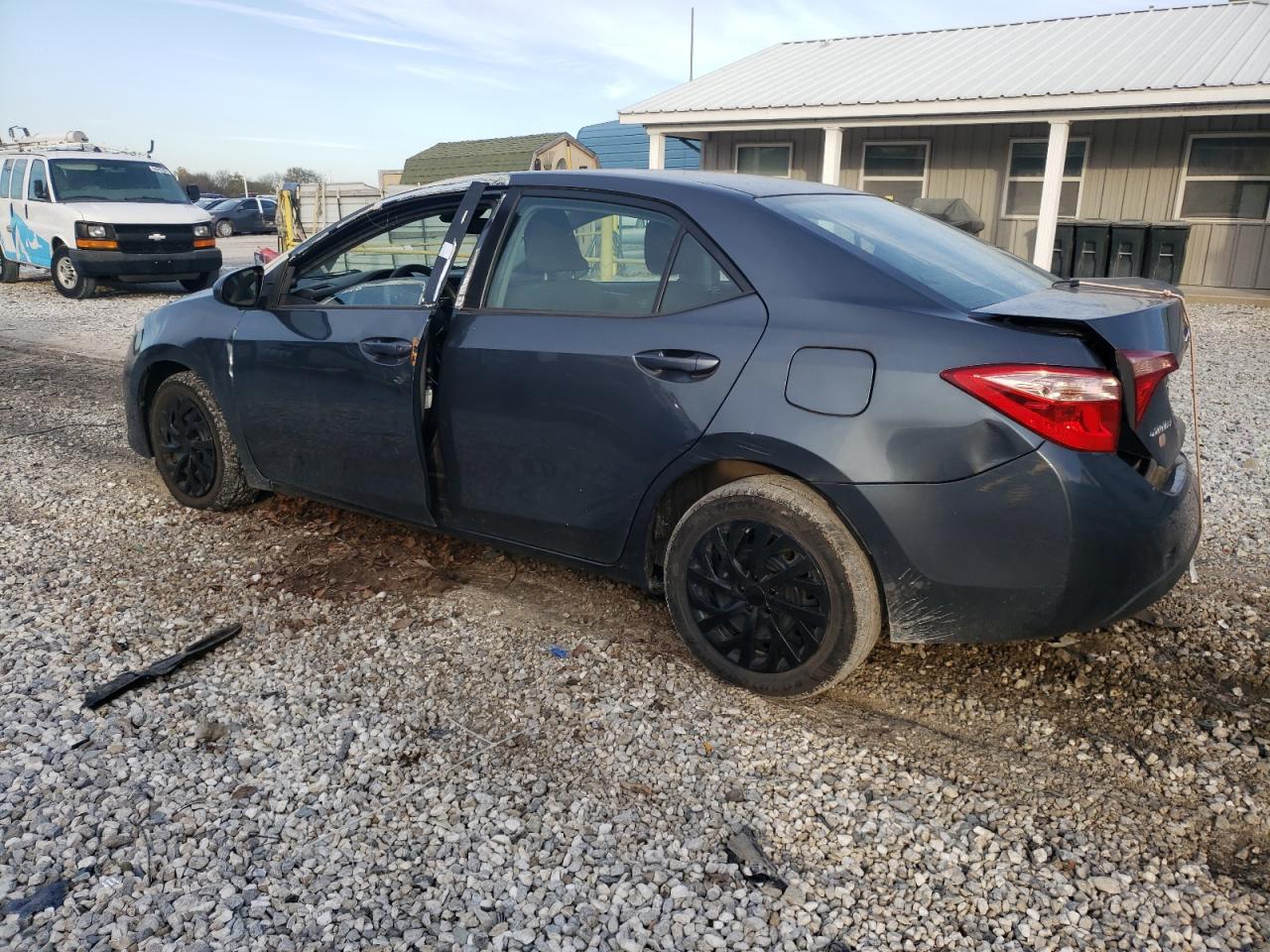 2019 TOYOTA COROLLA L - Image 2