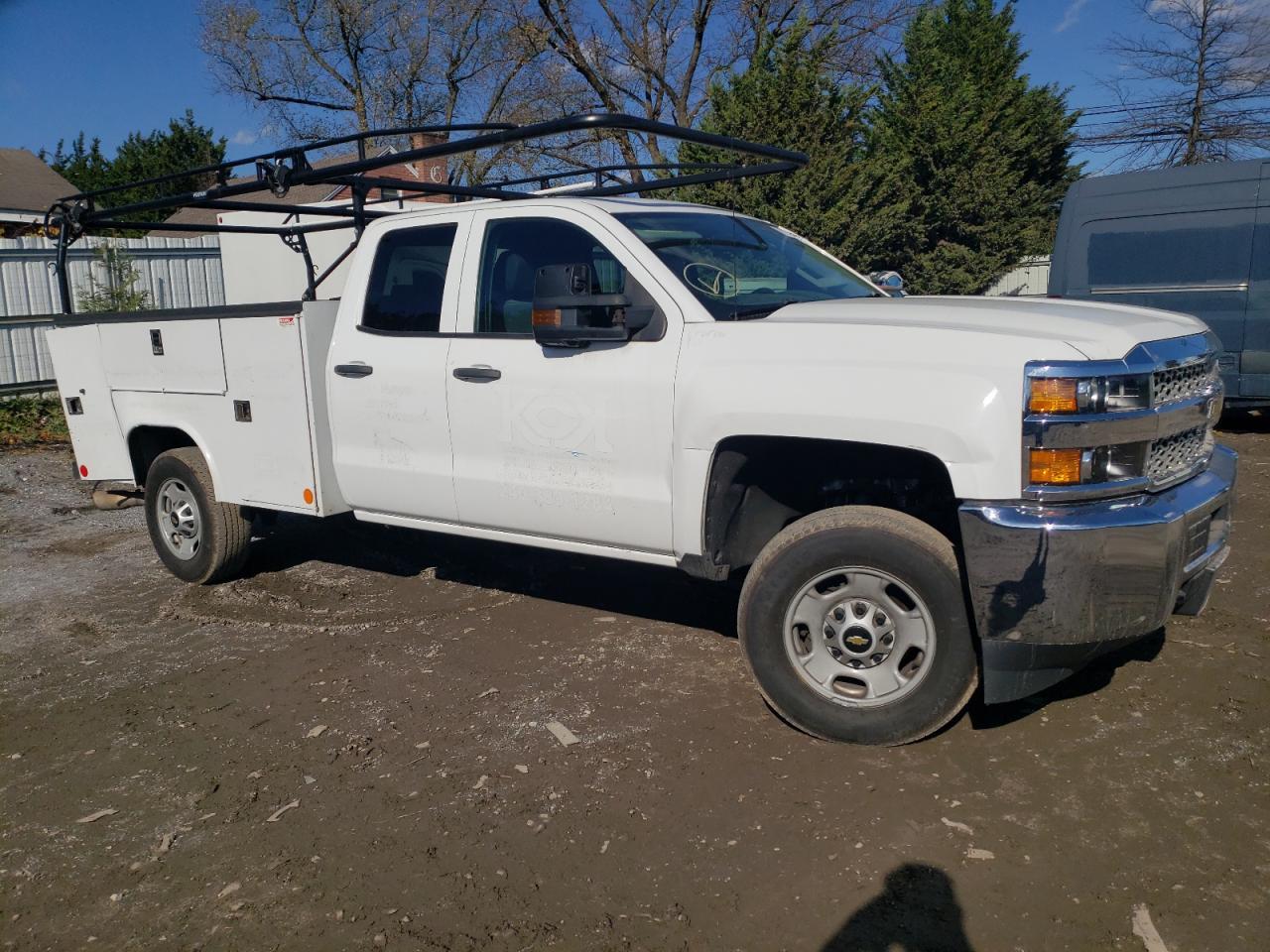 2019 CHEVROLET SILVERADO - Фото 4