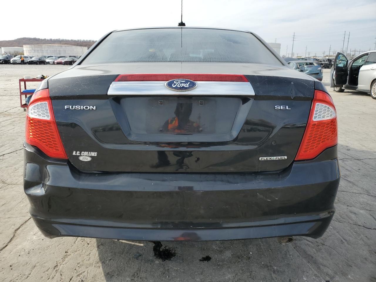 2011 FORD FUSION SEL - Image 6