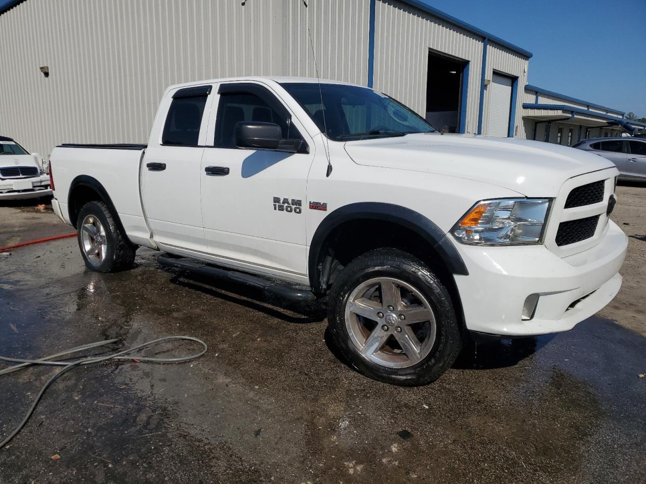 2014 RAM 1500 ST - Фото 4