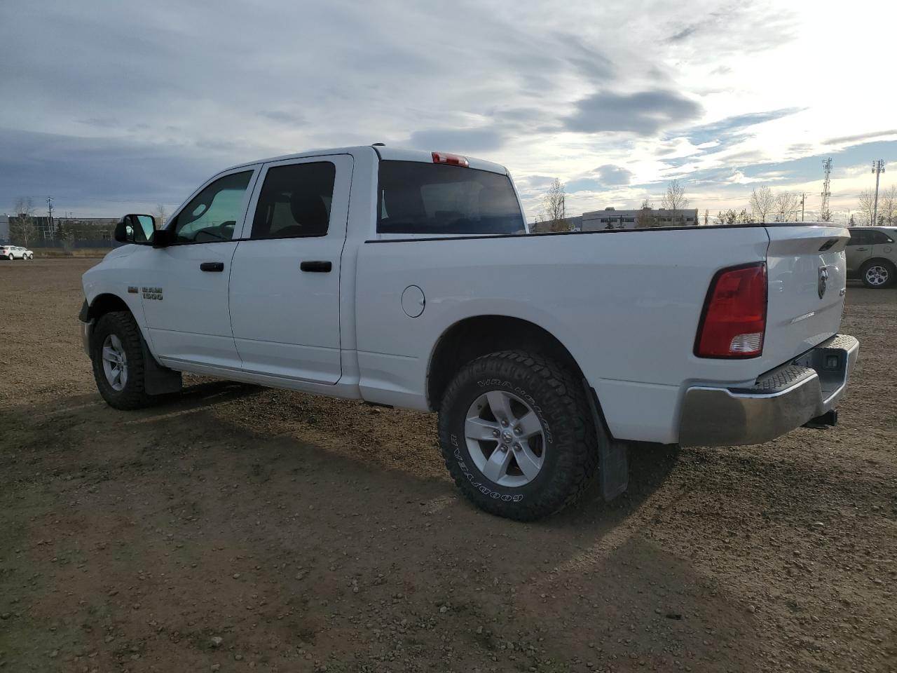 2017 RAM 1500 ST - Фото 2