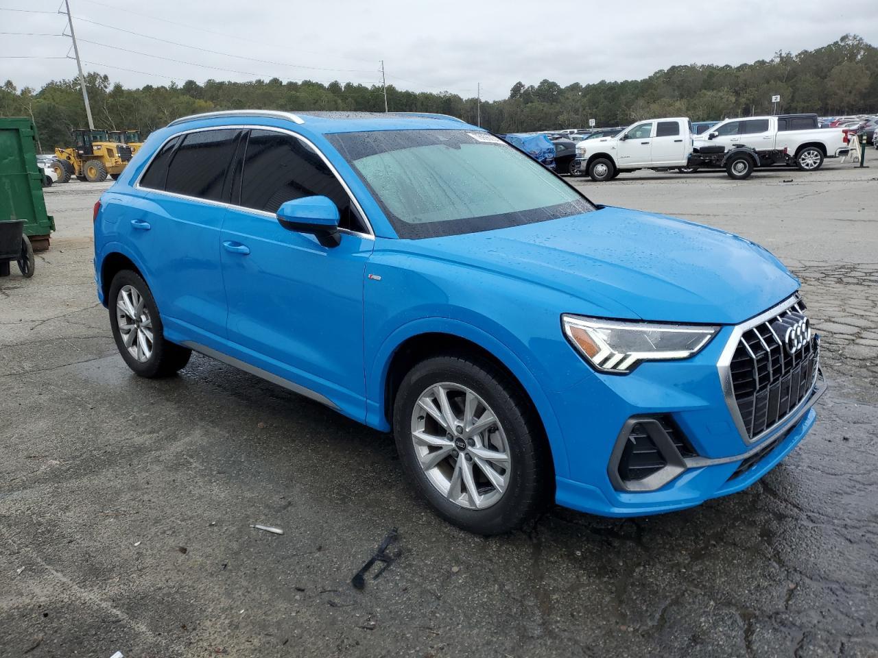 2021 AUDI Q3 PREMIUM - Image 4
