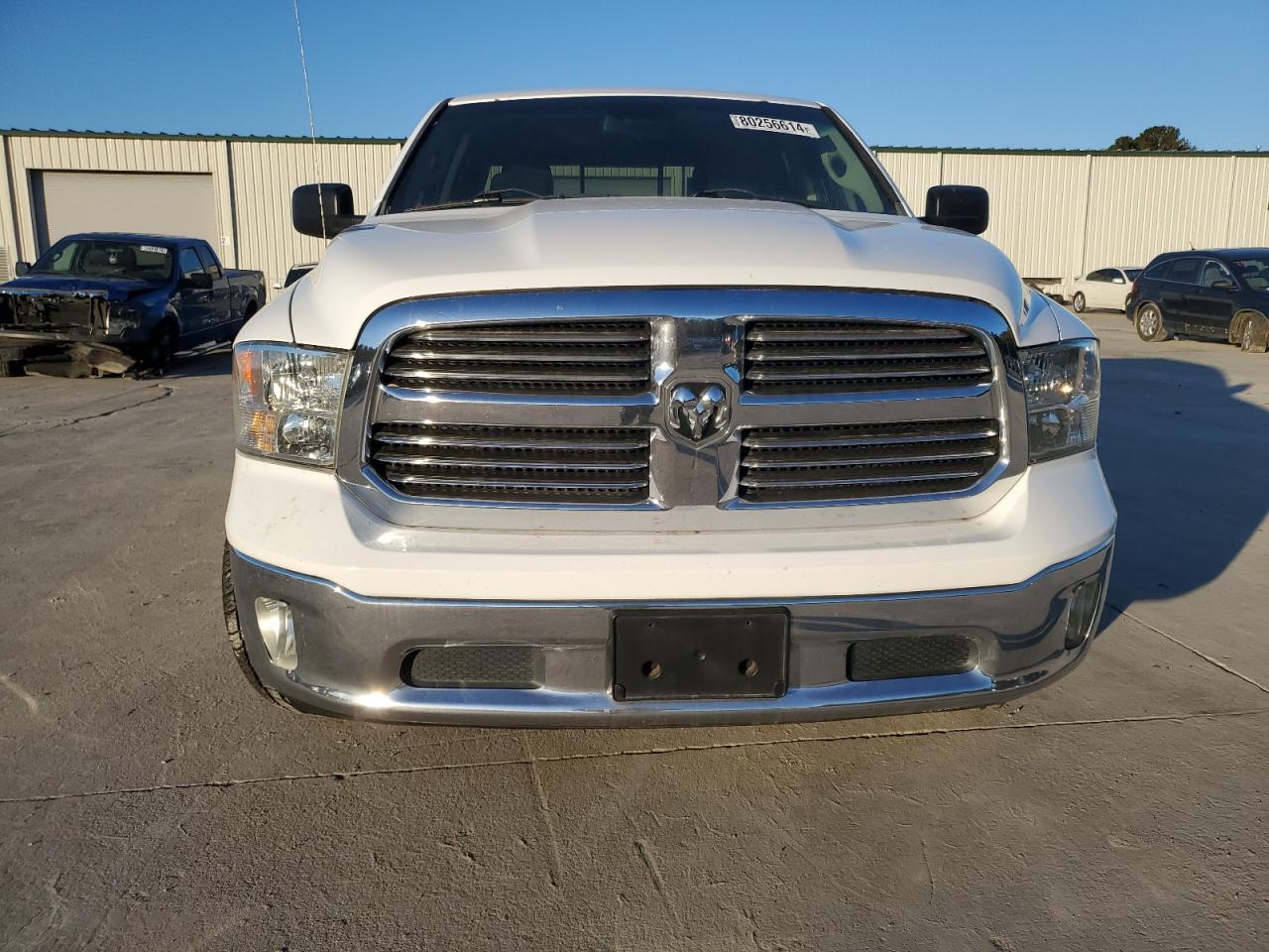 2015 RAM 1500 SLT - Image 5