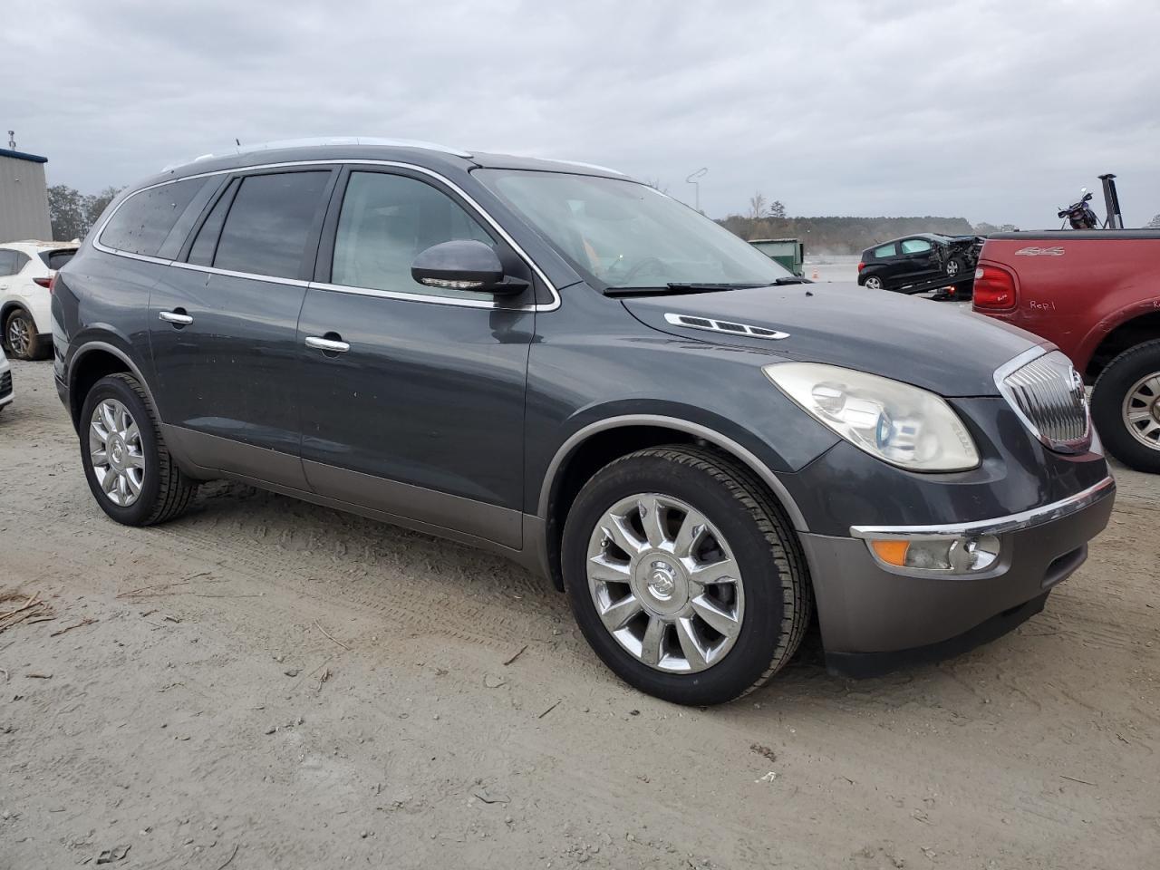 2011 BUICK ENCLAVE CX - Image 4