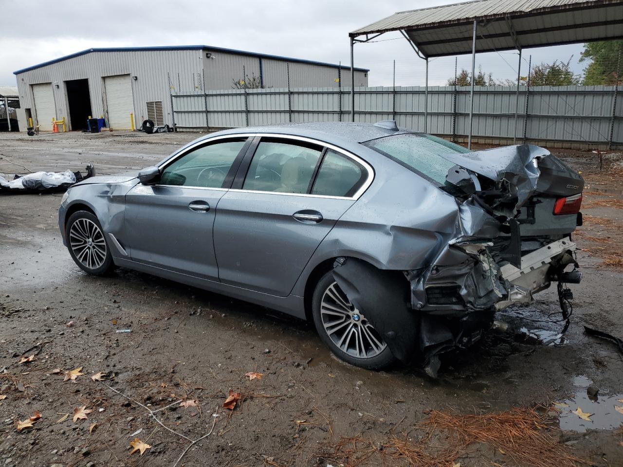 2018 BMW 530 I - Фото 2