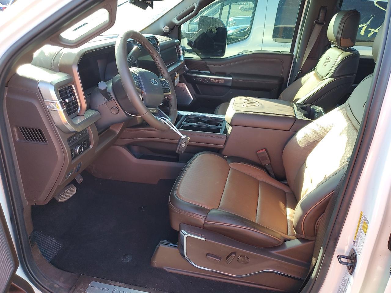 2024 FORD F250 SUPER - Image 7