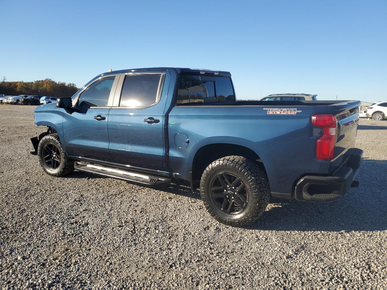 2019 CHEVROLET SILVERADO - Image 2