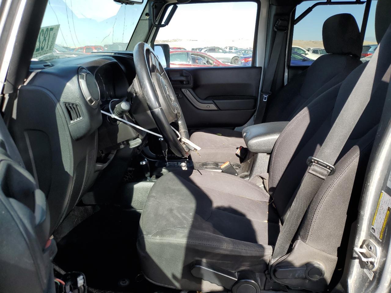 2015 JEEP WRANGLER U - Image 7