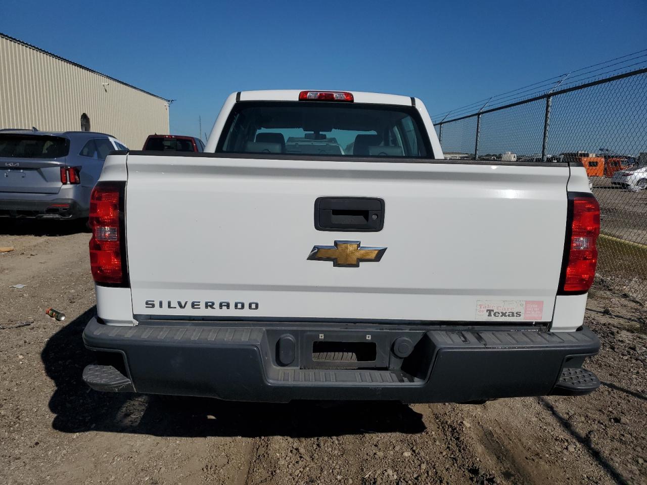 2017 CHEVROLET SILVERADO - Image 6