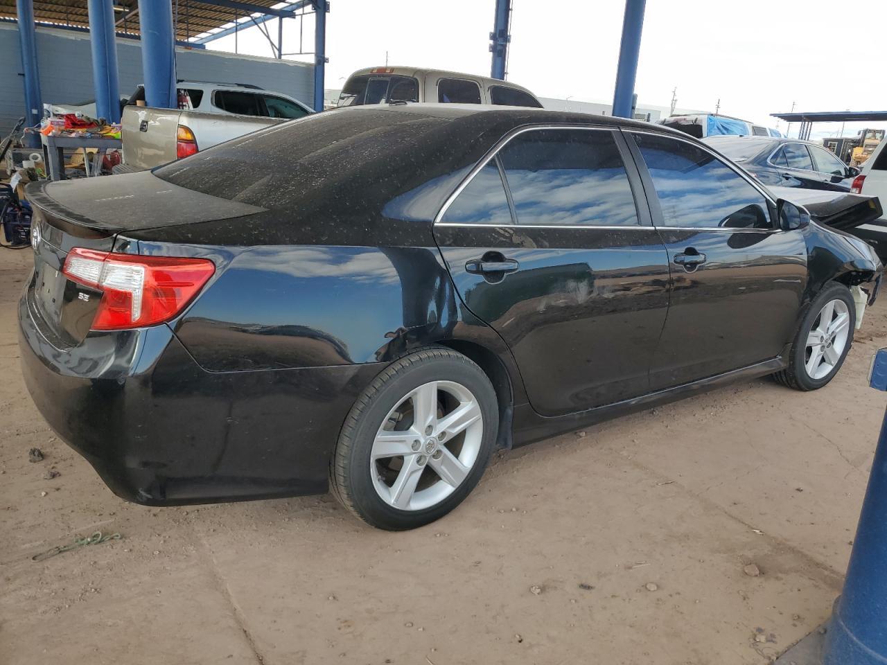 2014 TOYOTA CAMRY L - Image 3
