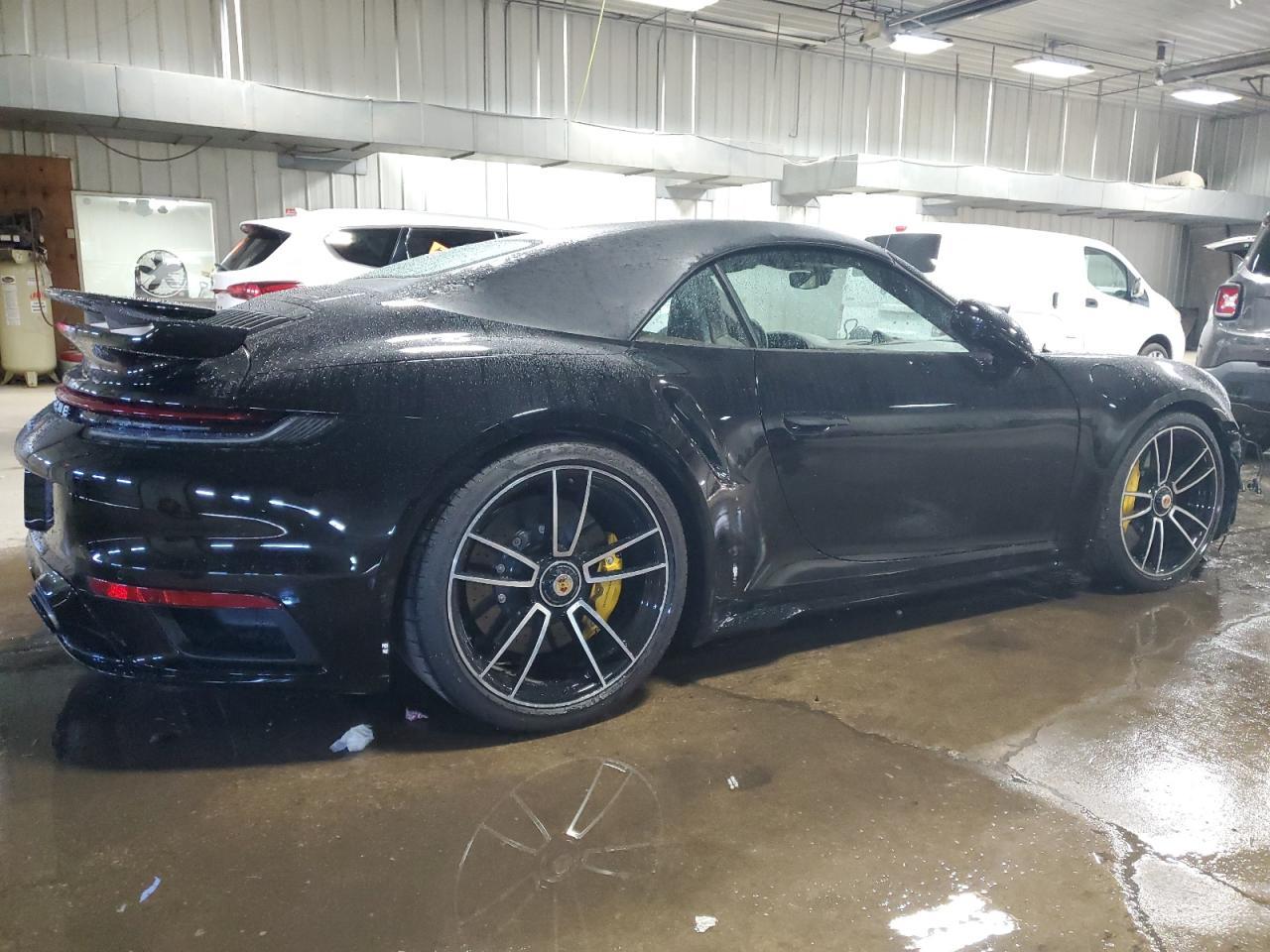 2023 PORSCHE 911 TURBO - Фото 3