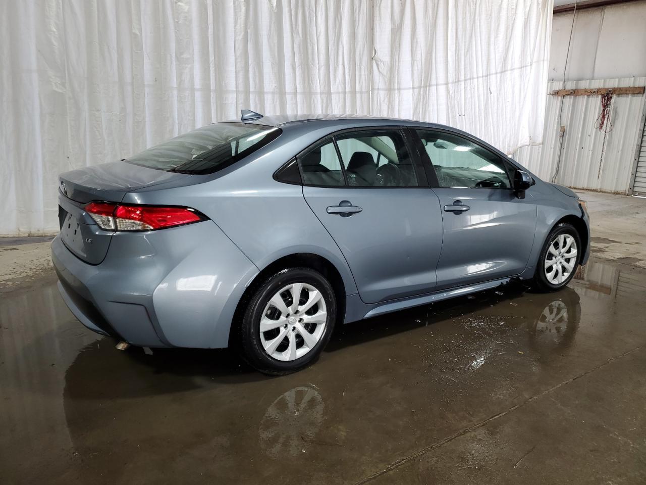 2021 TOYOTA COROLLA LE - Фото 3
