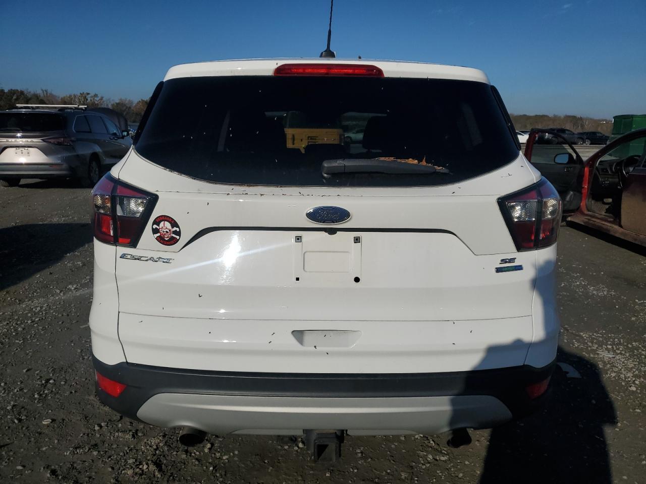 2017 FORD ESCAPE SE - Image 6