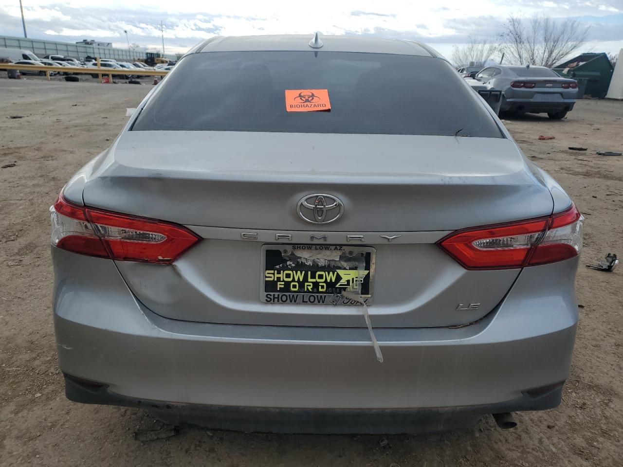 2020 TOYOTA CAMRY LE - Фото 6
