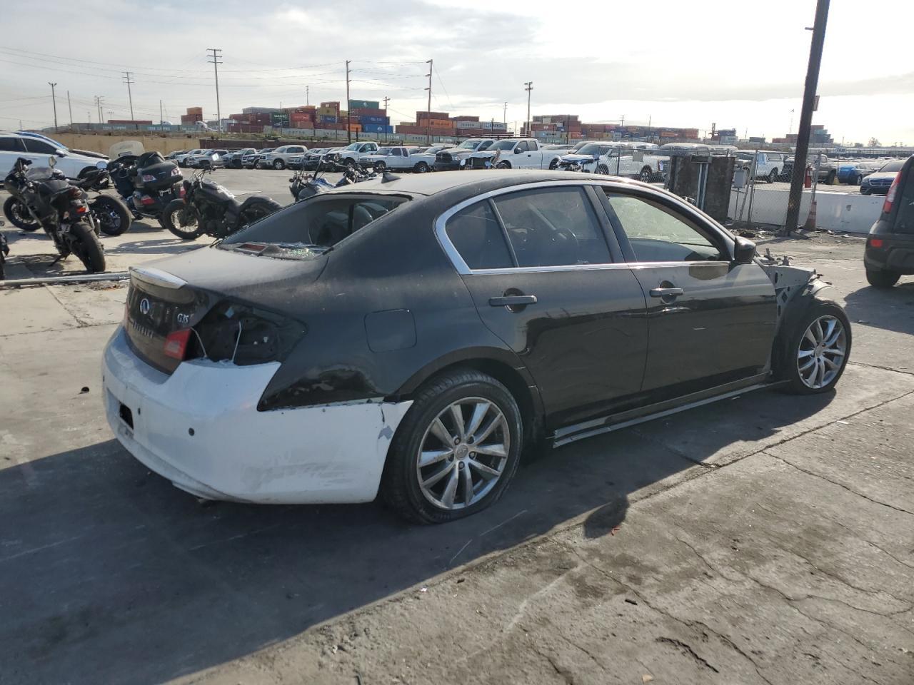 2012 INFINITI G37 BASE - Image 3