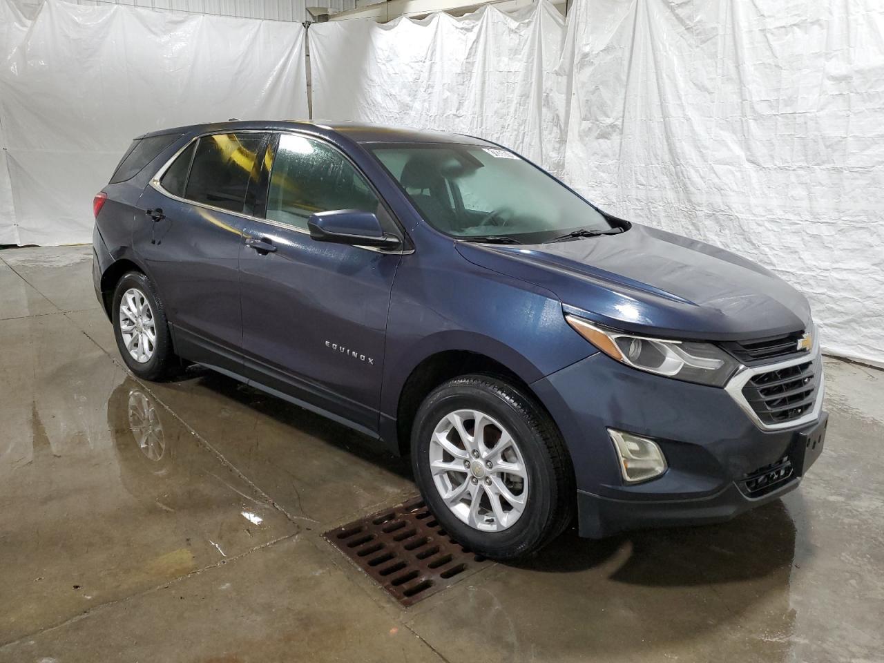 2019 CHEVROLET EQUINOX LT - Image 4
