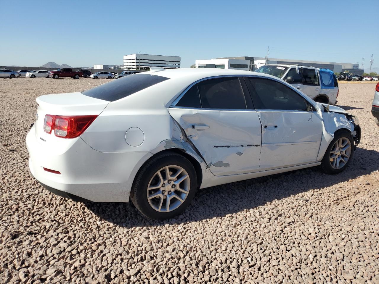 2015 CHEVROLET MALIBU 1LT - Image 3