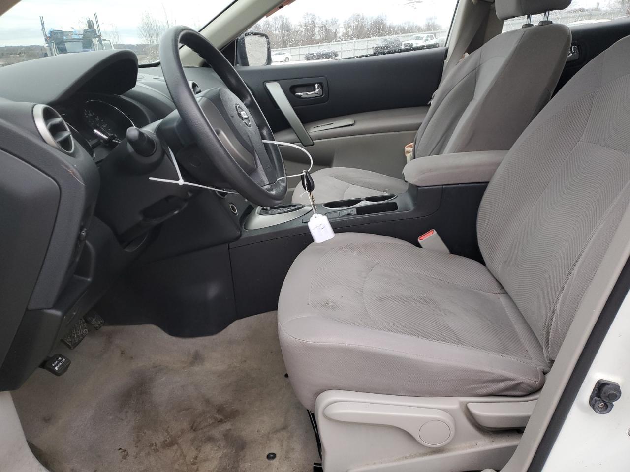2013 NISSAN ROGUE S - Image 7